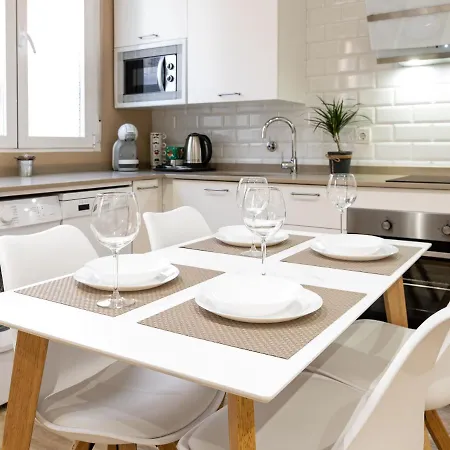 Loft Capricho Al Lado Del Puente Apartment
